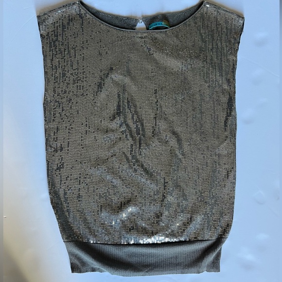 Alice + Olivia Sequin Open-Back Sleeveless Top – Size Small - Picture 8 of 11